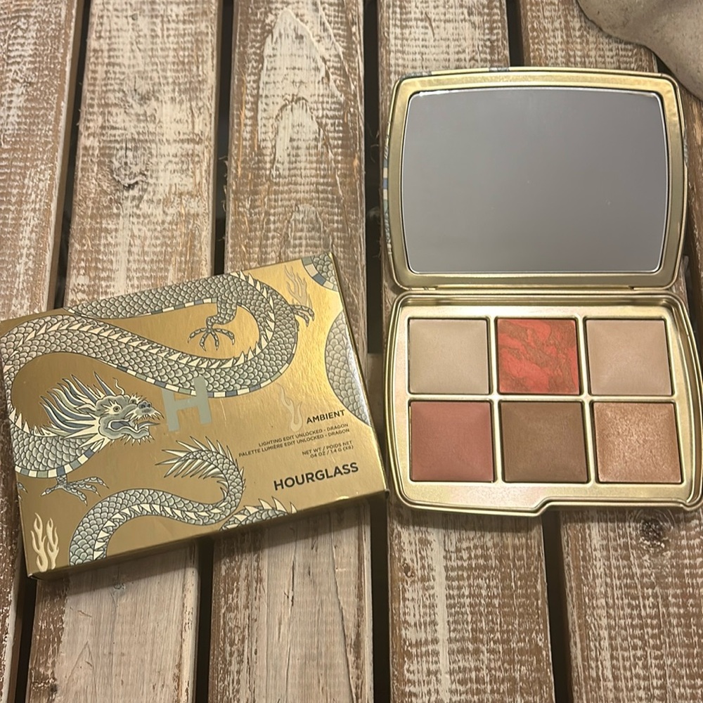 NWT Hourglass Ambient Lighting Edit Unlocked- Dragon